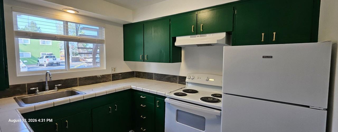 130 Ne 6th St - Photo 5 of 8