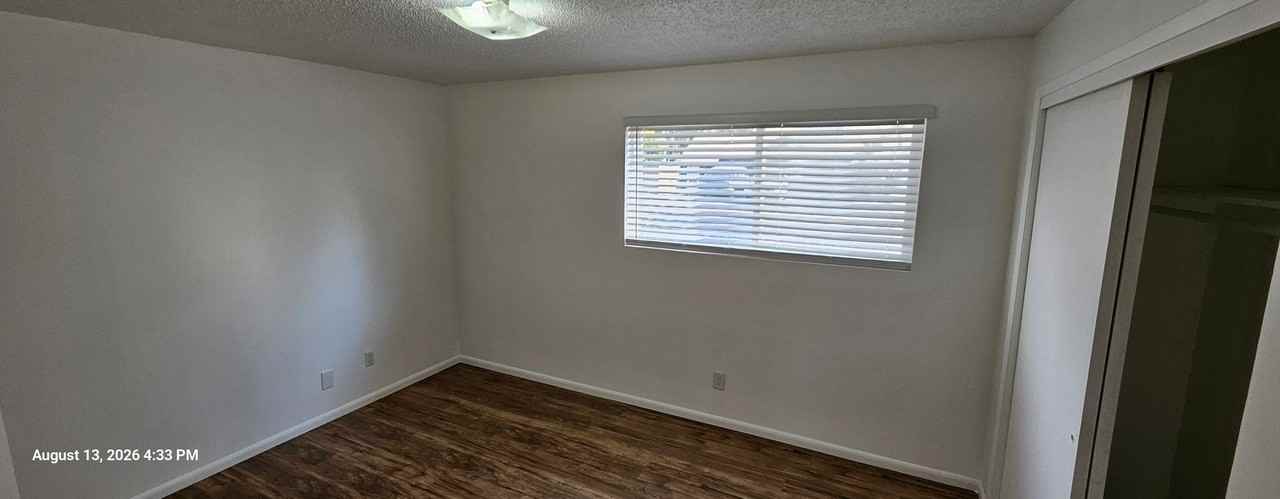 130 Ne 6th St - Photo 7 of 8