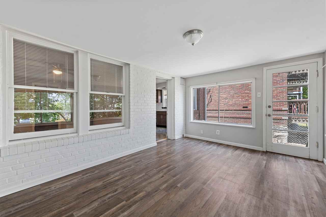 3410 Lawn Ave #3412 - Photo 4 of 24