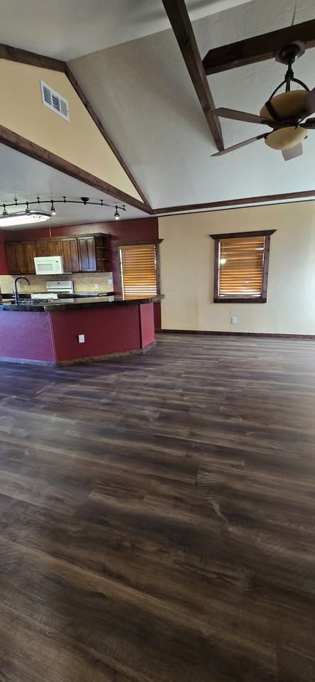 118 E Cherry St #A - Photo 5 of 13