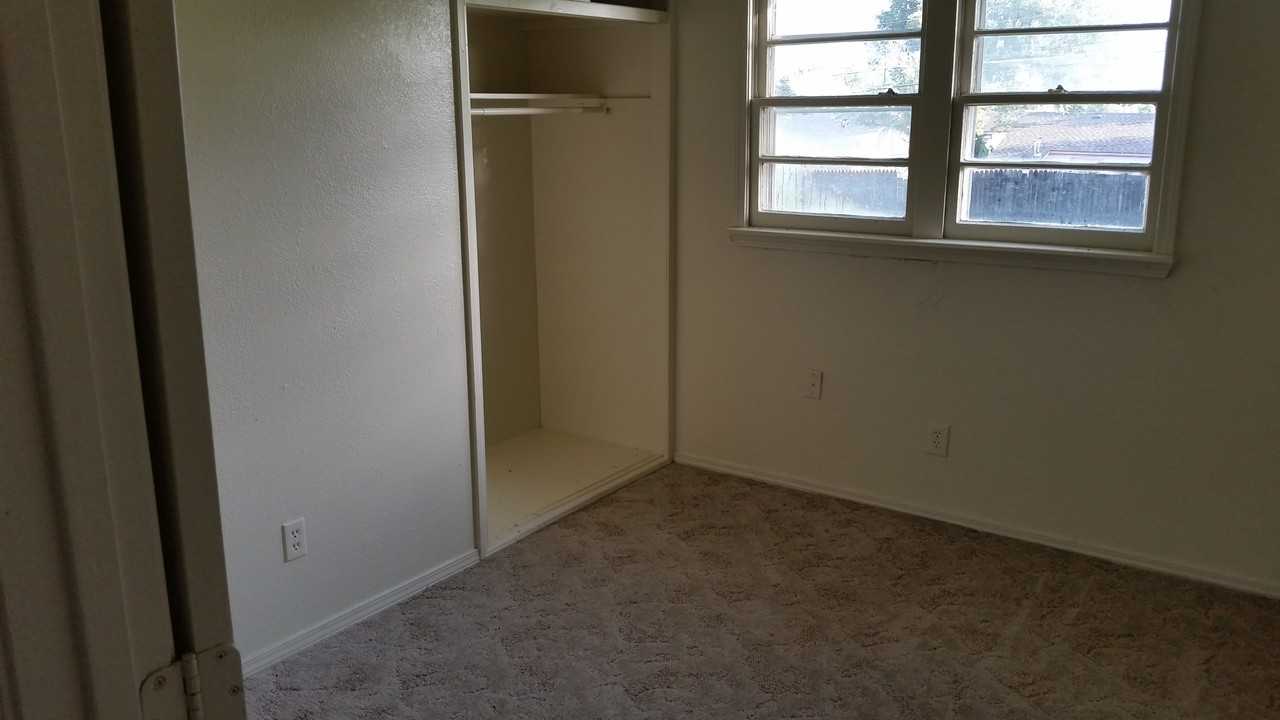 307 Ponderosa Ln - Photo 4 of 9