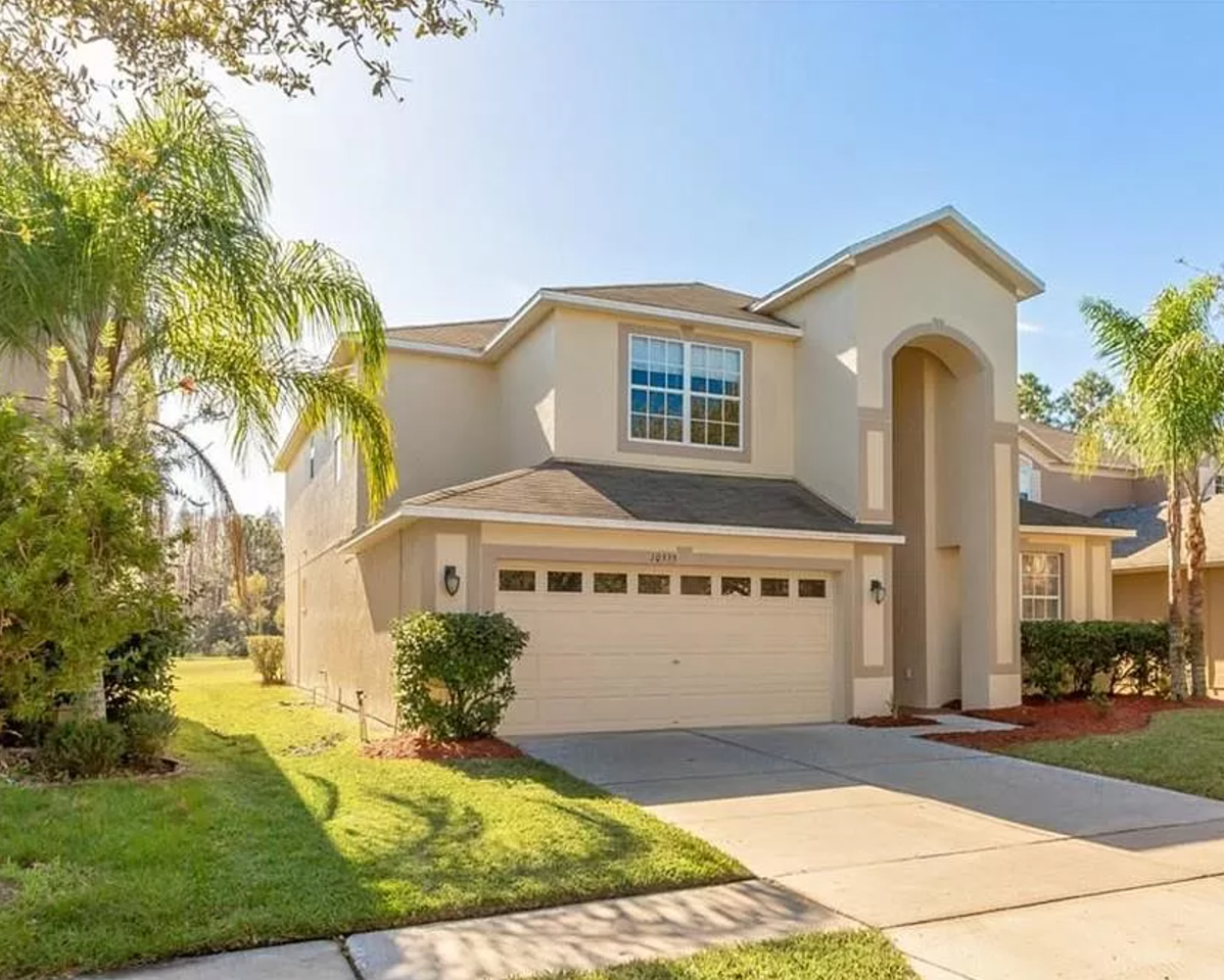 10555 Coral Key Ave - Photo 2 of 5