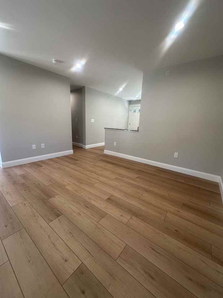 439 Main St #102 - Photo 3 of 13