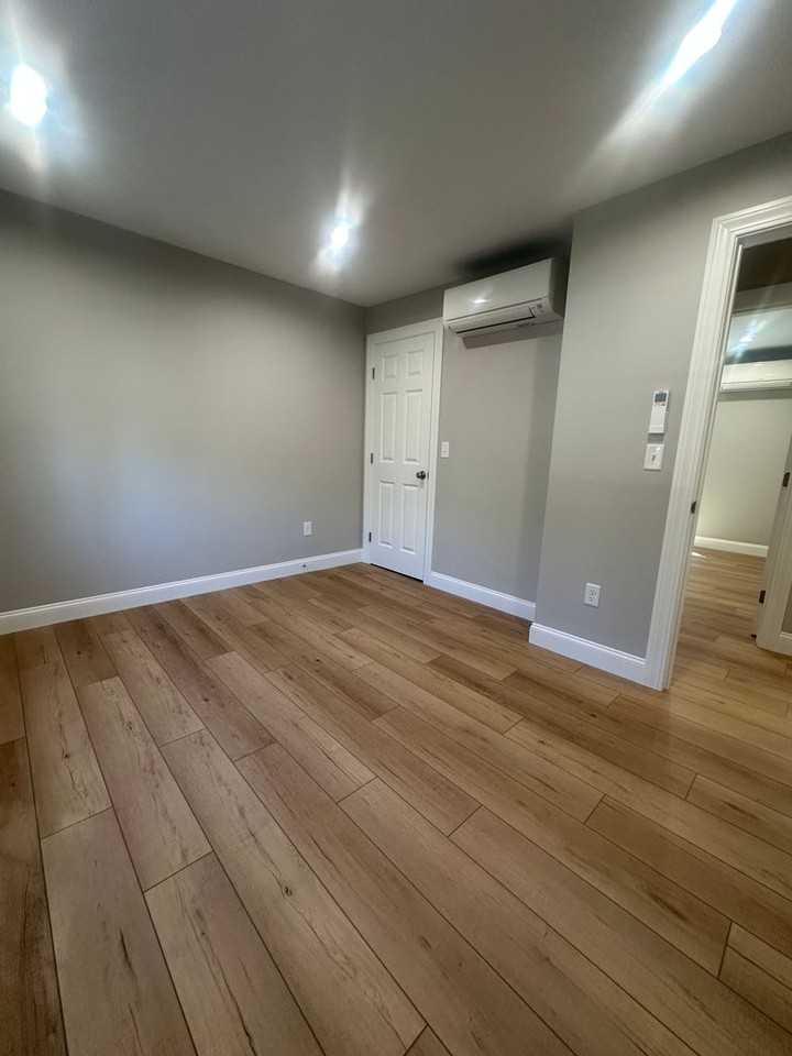439 Main St #102 - Photo 7 of 13