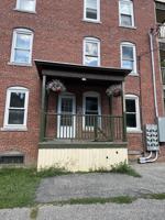 featured image of 322 Waldo St #2B