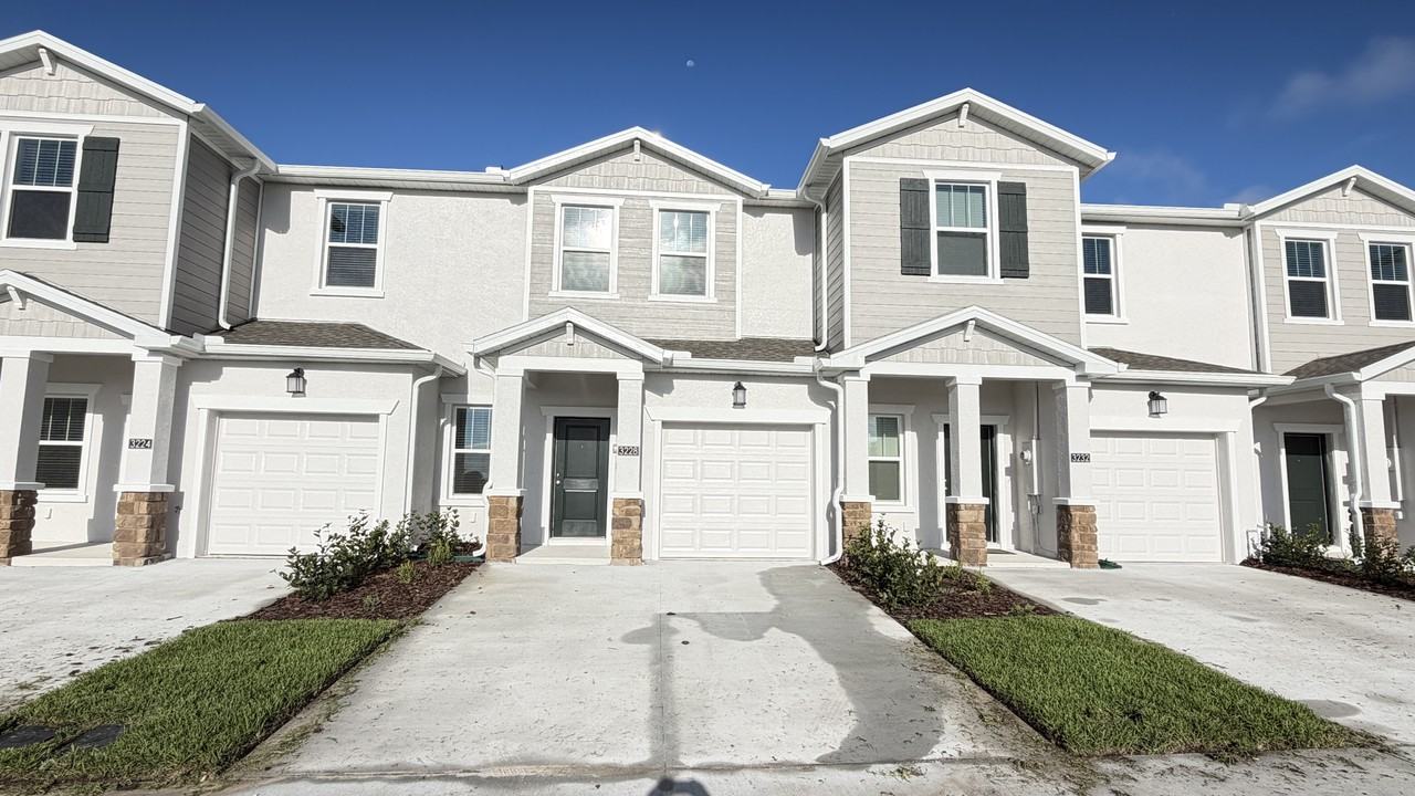 3228 Namaste Dr