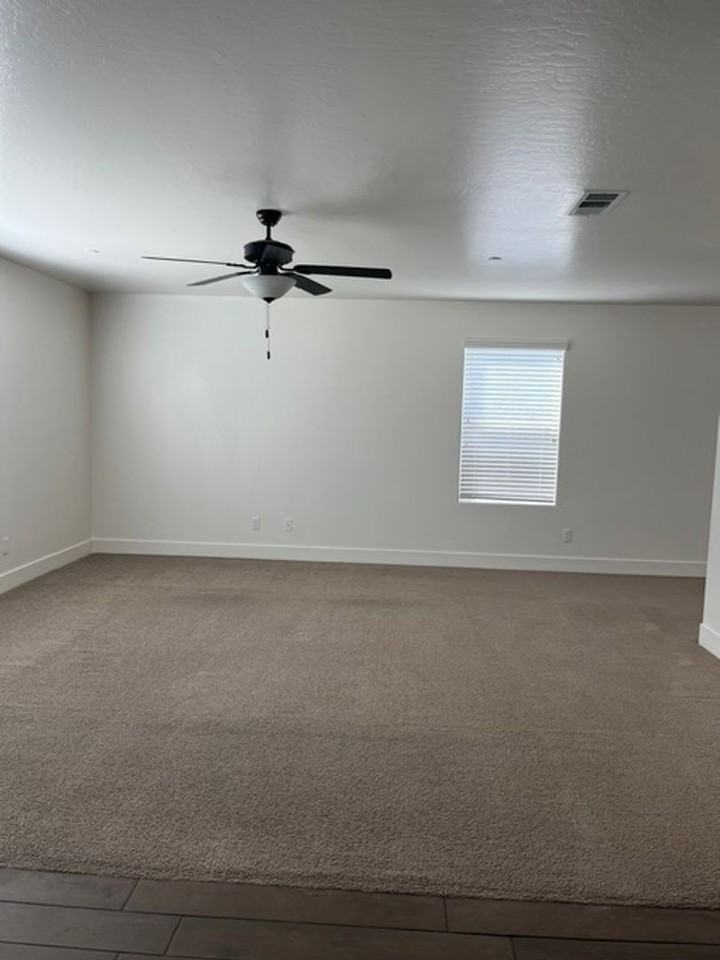 6520 Acton Ct - Photo 4 of 25