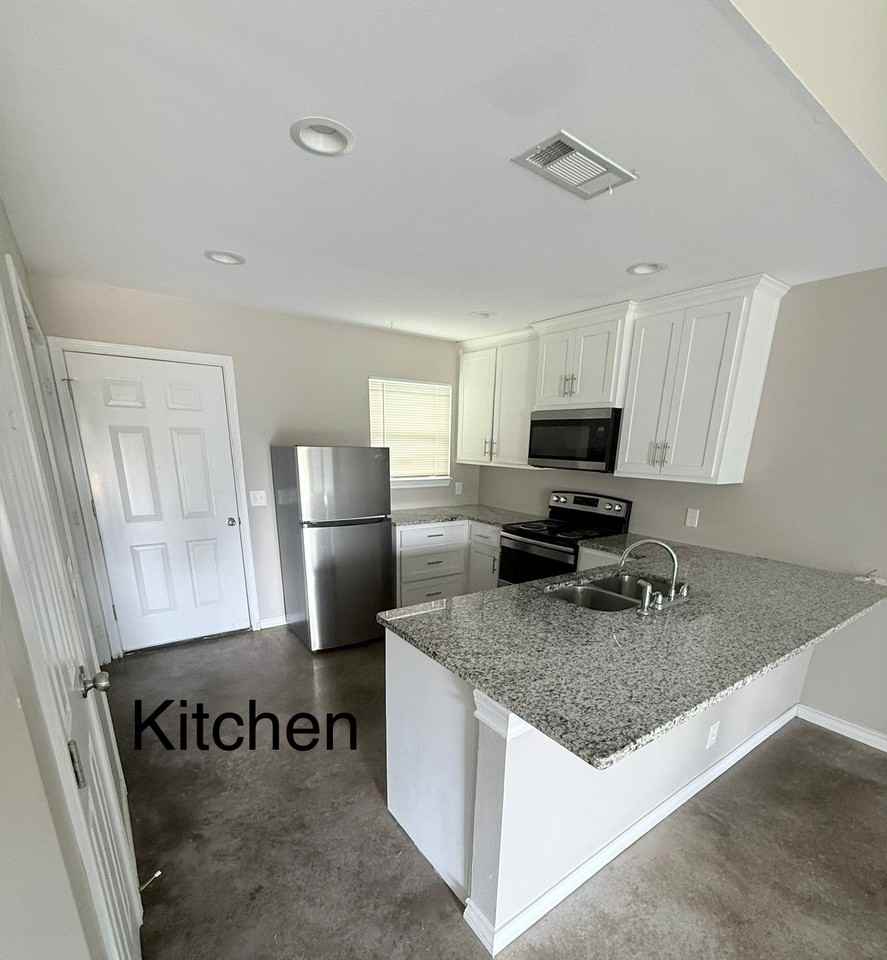 785-789 Fm 1510 #787 - Photo 2 of 9