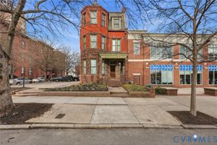 18 W Franklin St #D - Photo 1 of 1