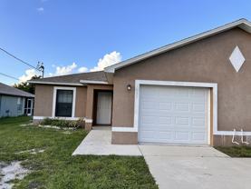 1431 Se 10th Ter - Photo 1 of 1