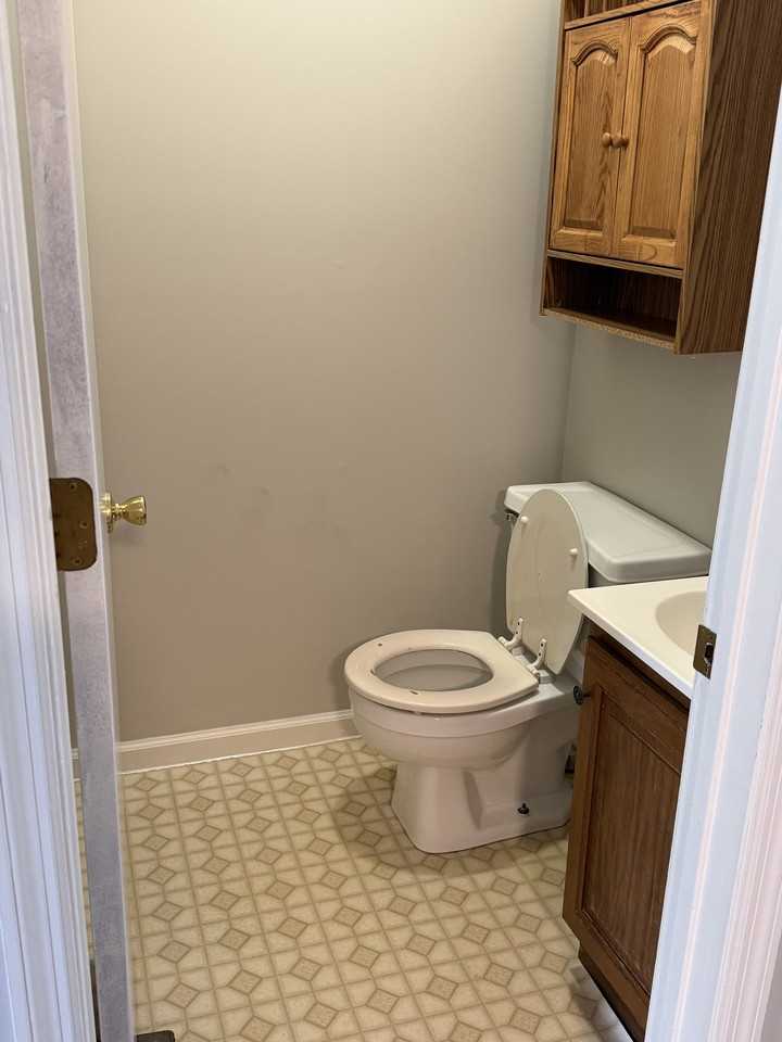 120 Whitburn Pl - Photo 2 of 43