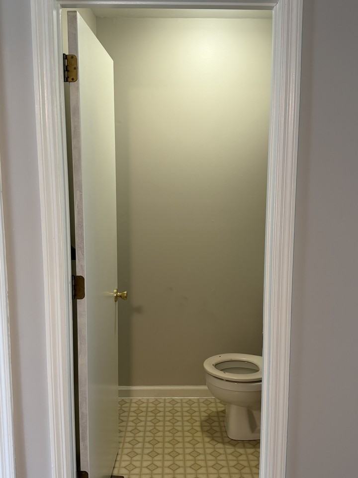 120 Whitburn Pl - Photo 7 of 43