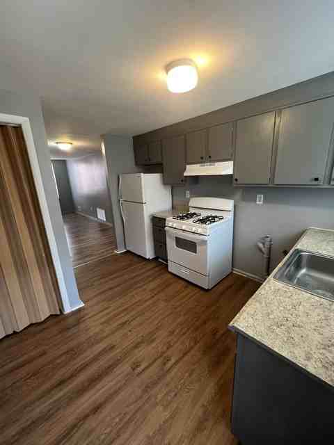 1110 Shields Pl #1117 - Photo 5 of 10