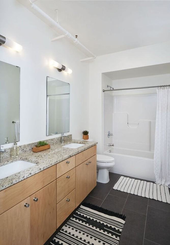 601 West Apartments - Photo 5 of 18