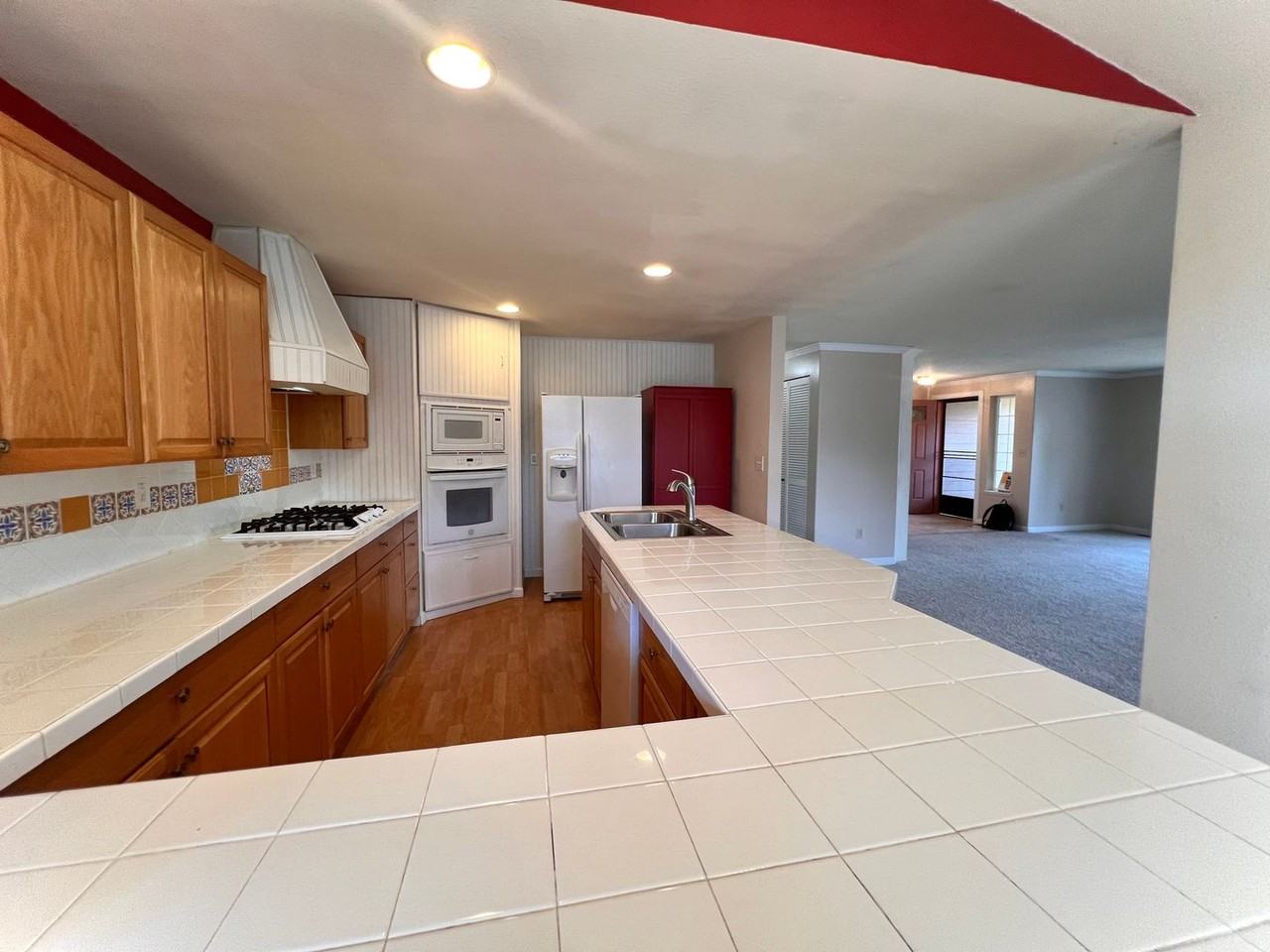 20968 Travis Ln - Photo 5 of 19