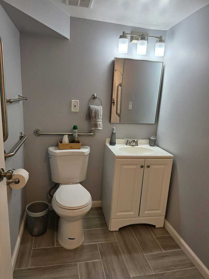 2804 Bellbrook Street, Unit Room D - Photo 5 of 8