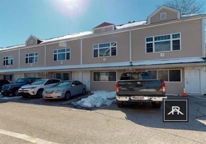 137 Glenville Ave - Photo 4 of 10