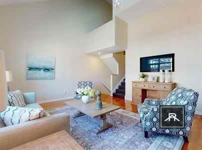 137 Glenville Ave - Photo 7 of 10