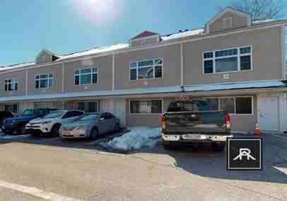 141 Glenville Ave - Photo 4 of 10