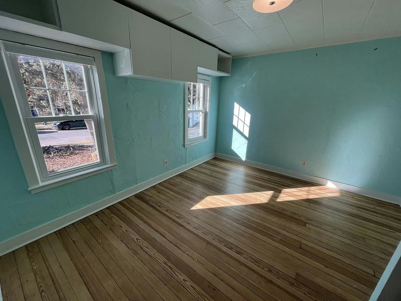 3060 South Grant Street - Photo 7 of 19