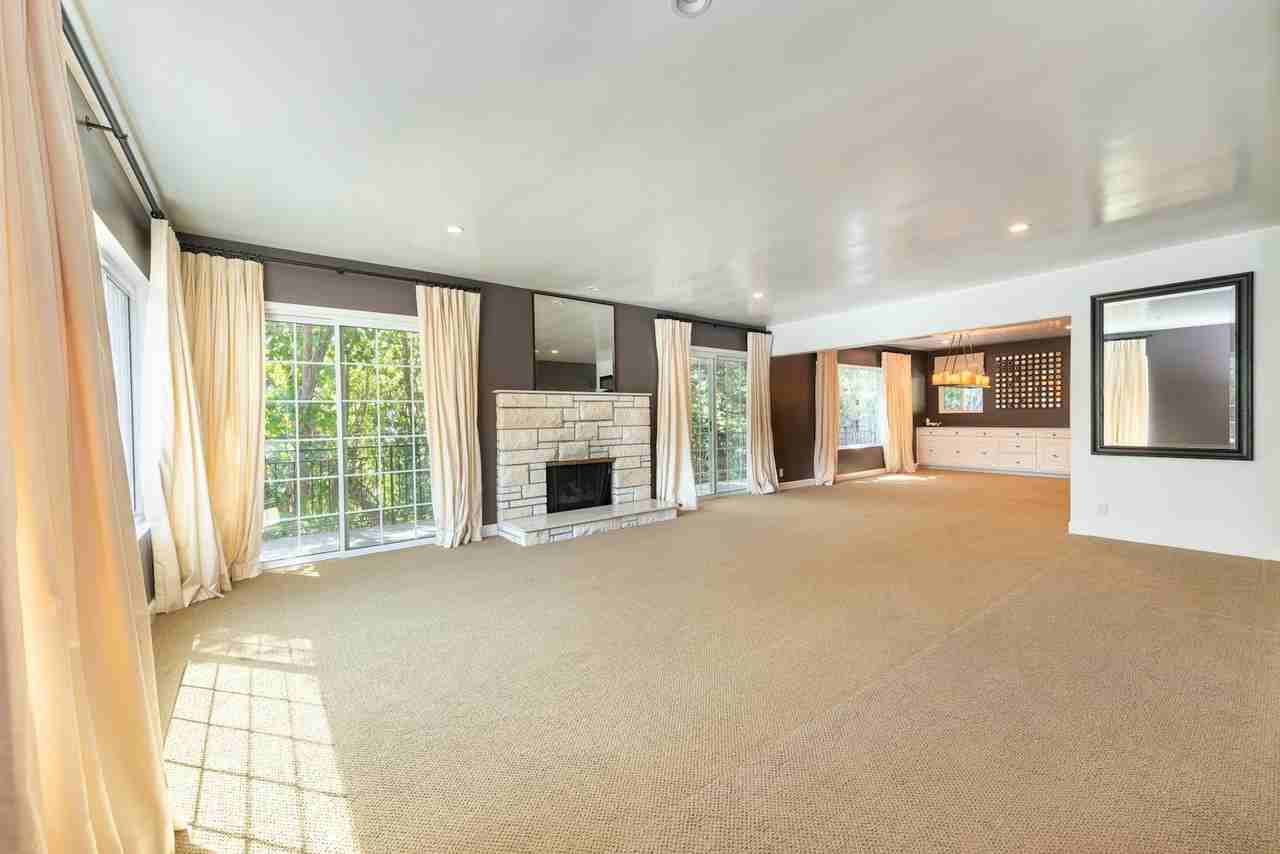 503 North Greencraig Road - Photo 4 of 34