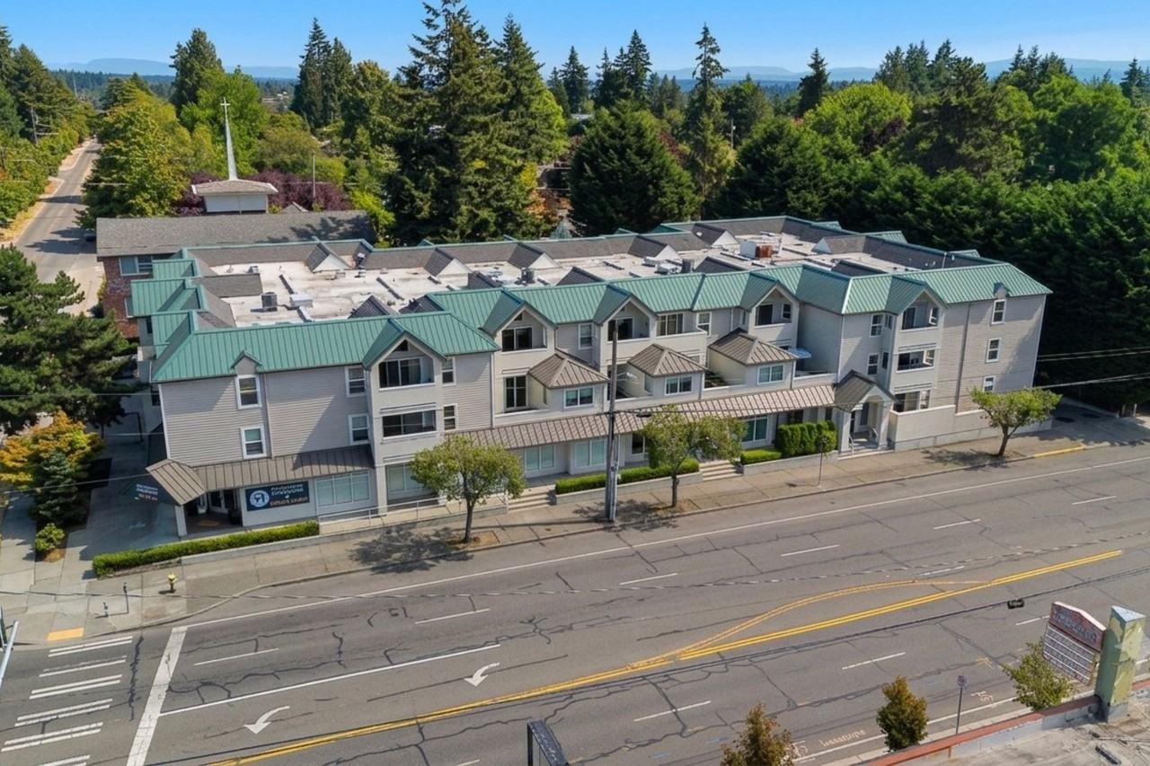 Daniels Apartments - Photo 6 of 12
