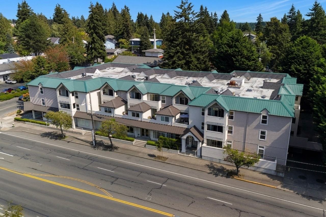 Daniels Apartments - Photo 7 of 12