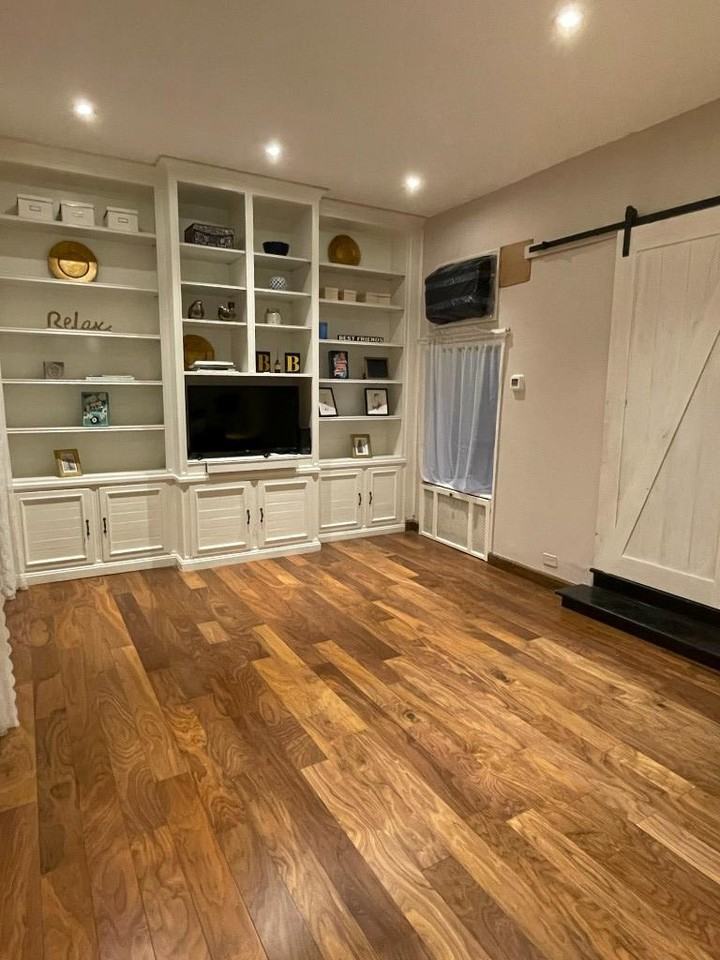 65 E 54th St - Photo 2 of 10
