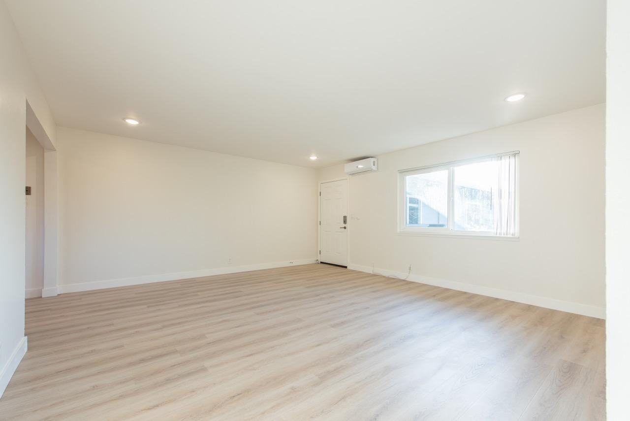 611 San Luisito Way, Unit 14 - Photo 5 of 29
