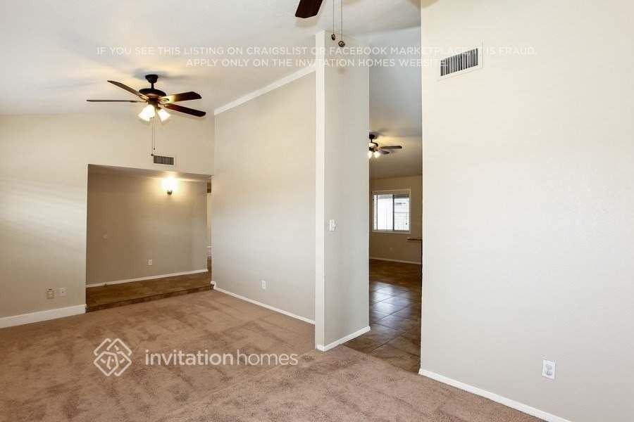 607 S Pioneer - Photo 5 of 16