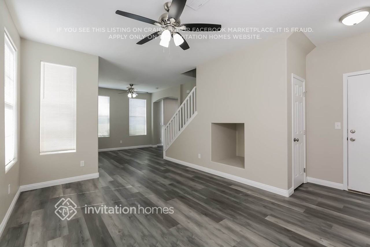5035 Midnight Oil Dr - Photo 4 of 16