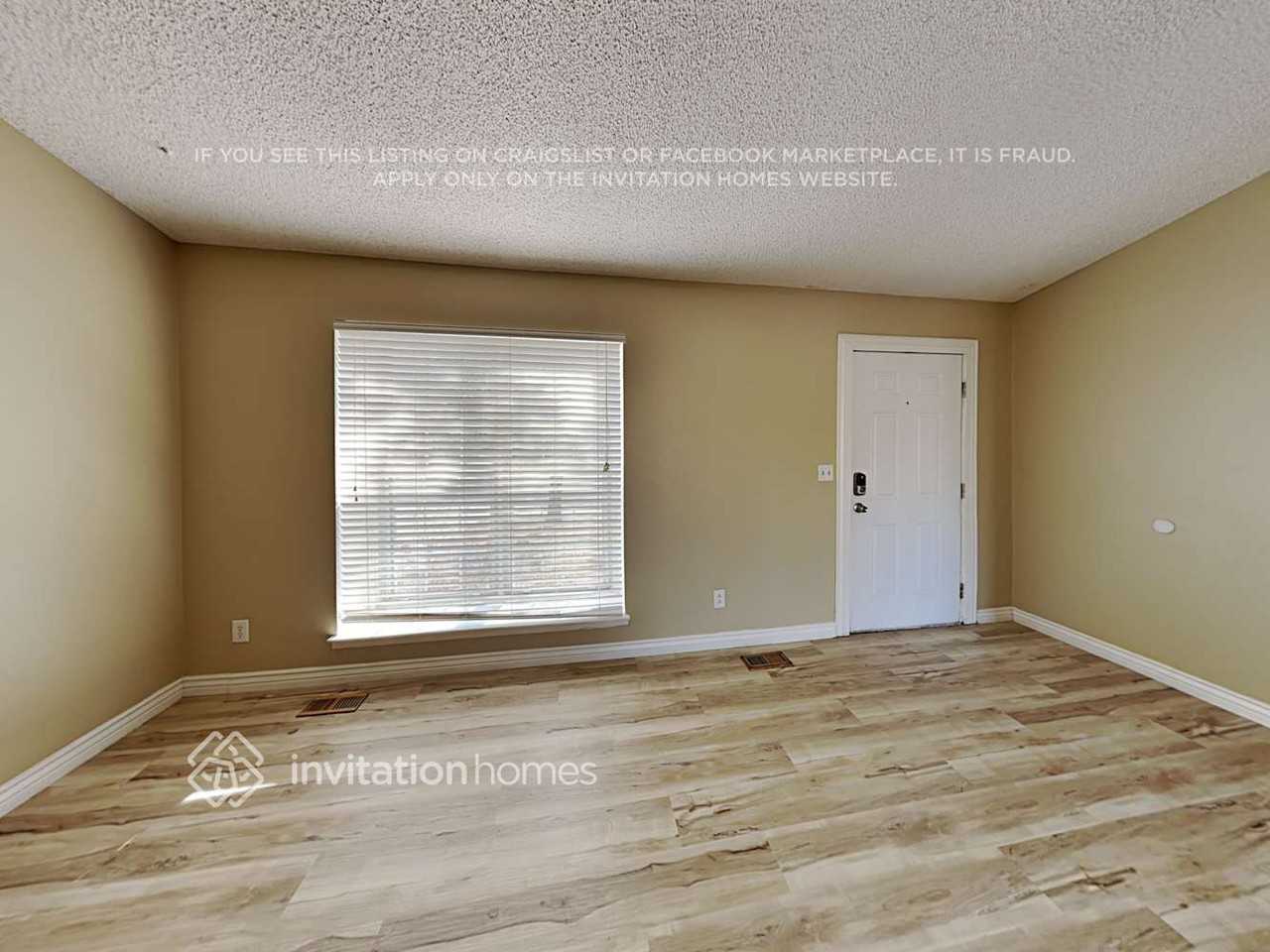 21501 E Aberdeen Dr - Photo 6 of 25