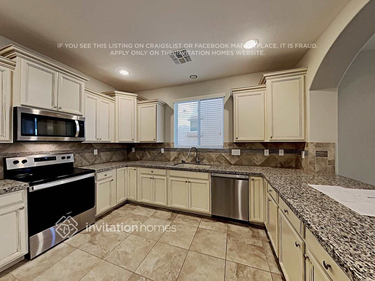 1054 S Agnes Ln - Photo 6 of 21