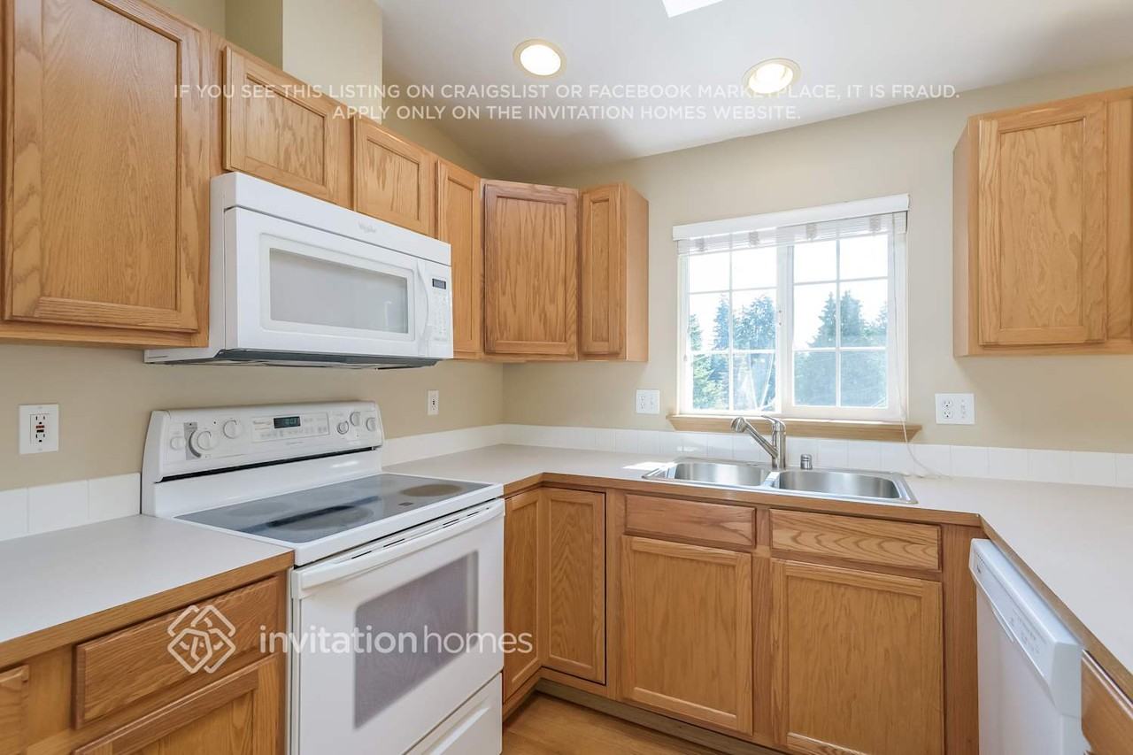 1305 116th Dr Se - Photo 6 of 20
