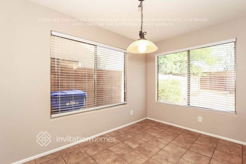 27921 N 23rd Dr - Photo 7 of 20