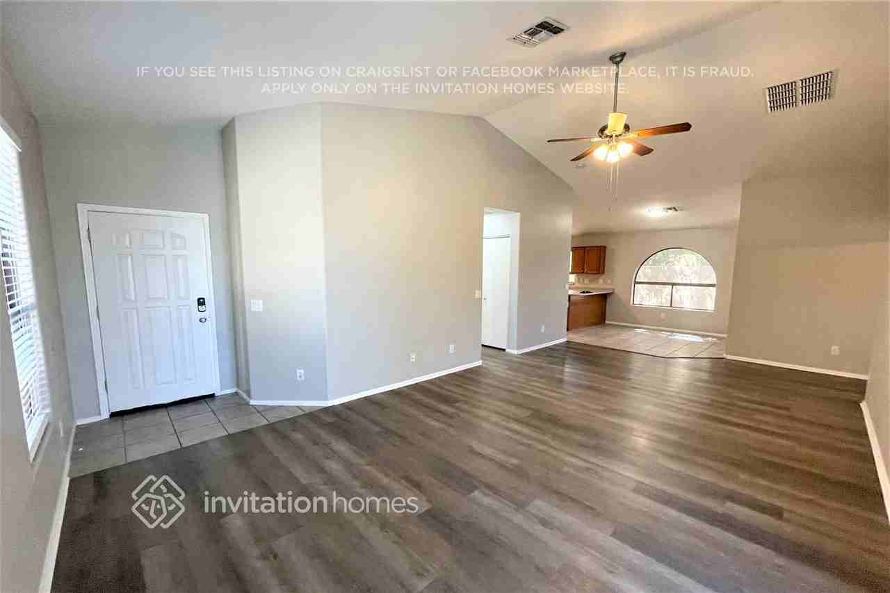 16030 W Diamond St - Photo 2 of 16