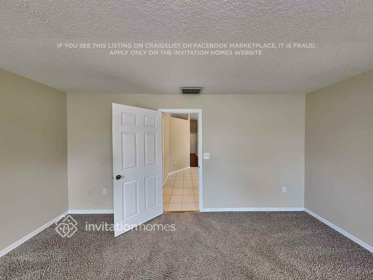 7539 42nd Ct E - Photo 6 of 17