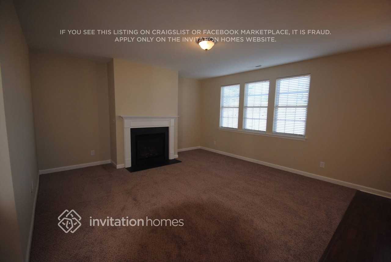 20 W Smoketree Ct - Photo 3 of 9