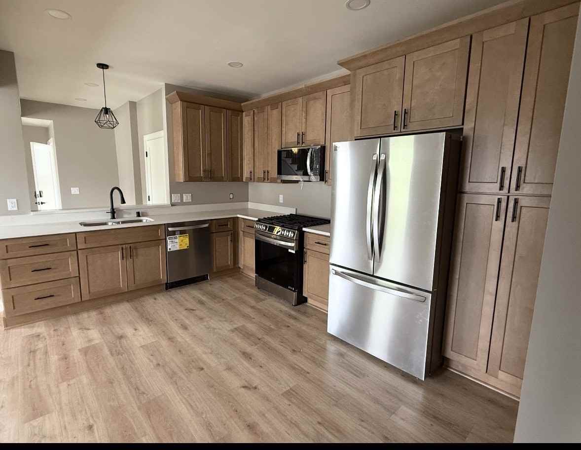 2589 South Delaware Avenue, Unit Upper - Photo 4 of 19