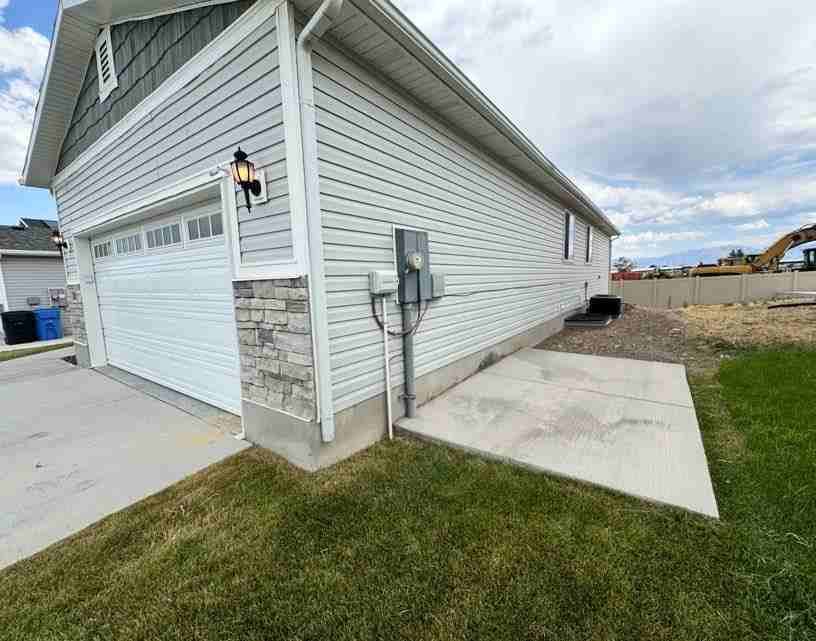 3873 Sigma Drive - Photo 5 of 32