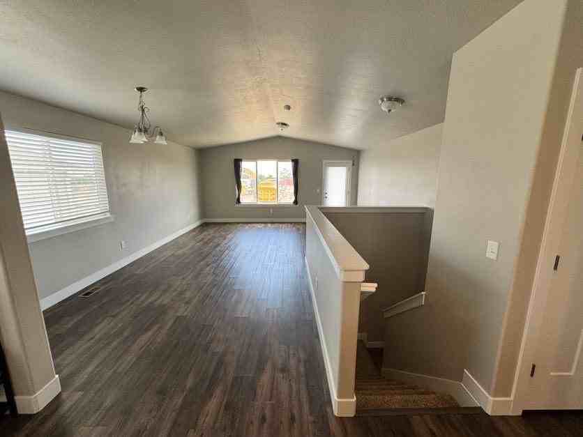 3873 Sigma Drive - Photo 7 of 32