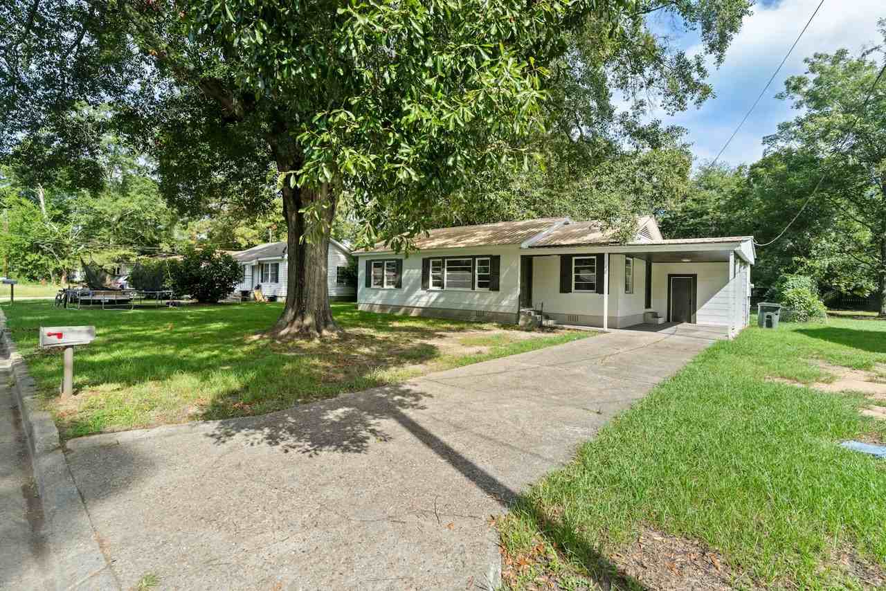 1009 Beatrice Avenue - Photo 2 of 15