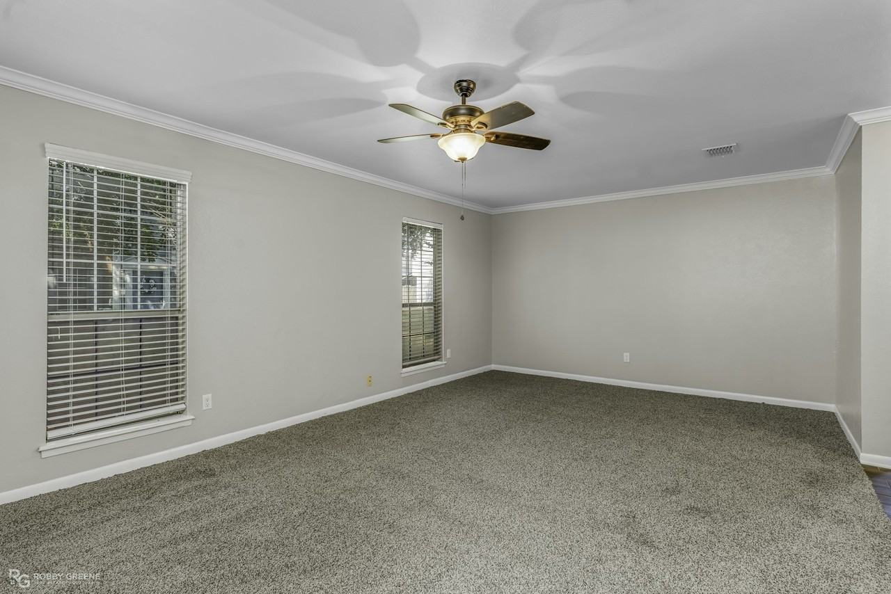 10312 Cortez Drive - Photo 3 of 27