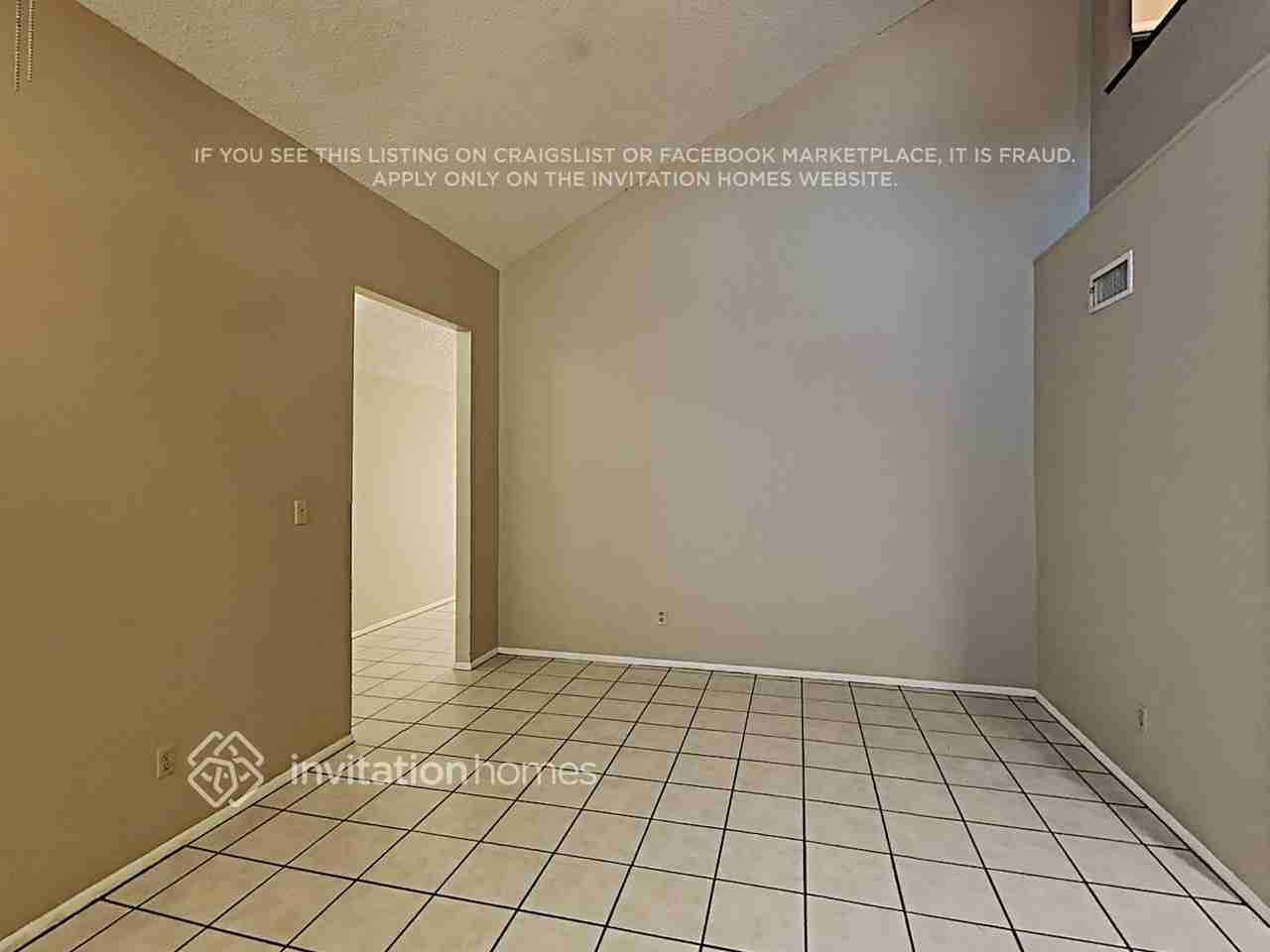 3859 W Harrison St - Photo 7 of 20