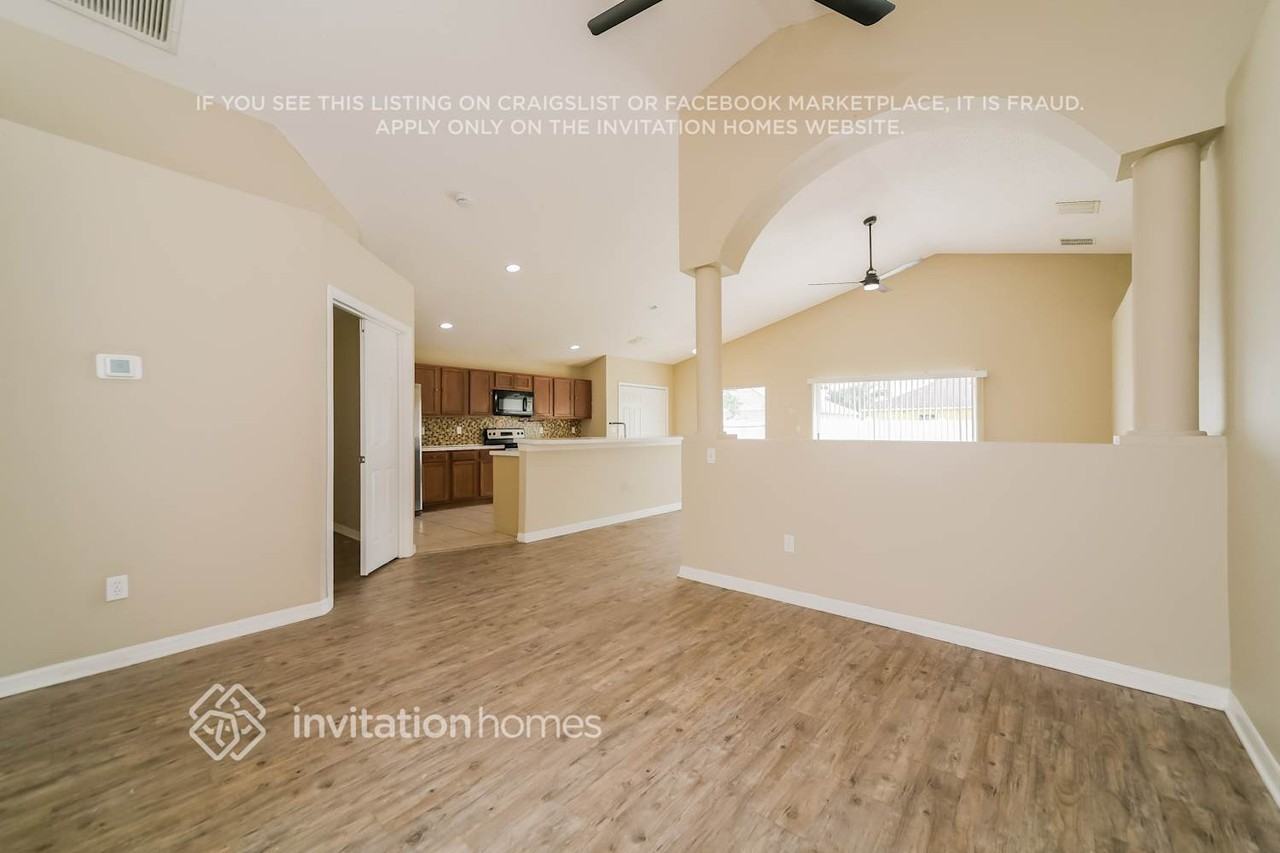 727 Versailles Ln - Photo 6 of 17