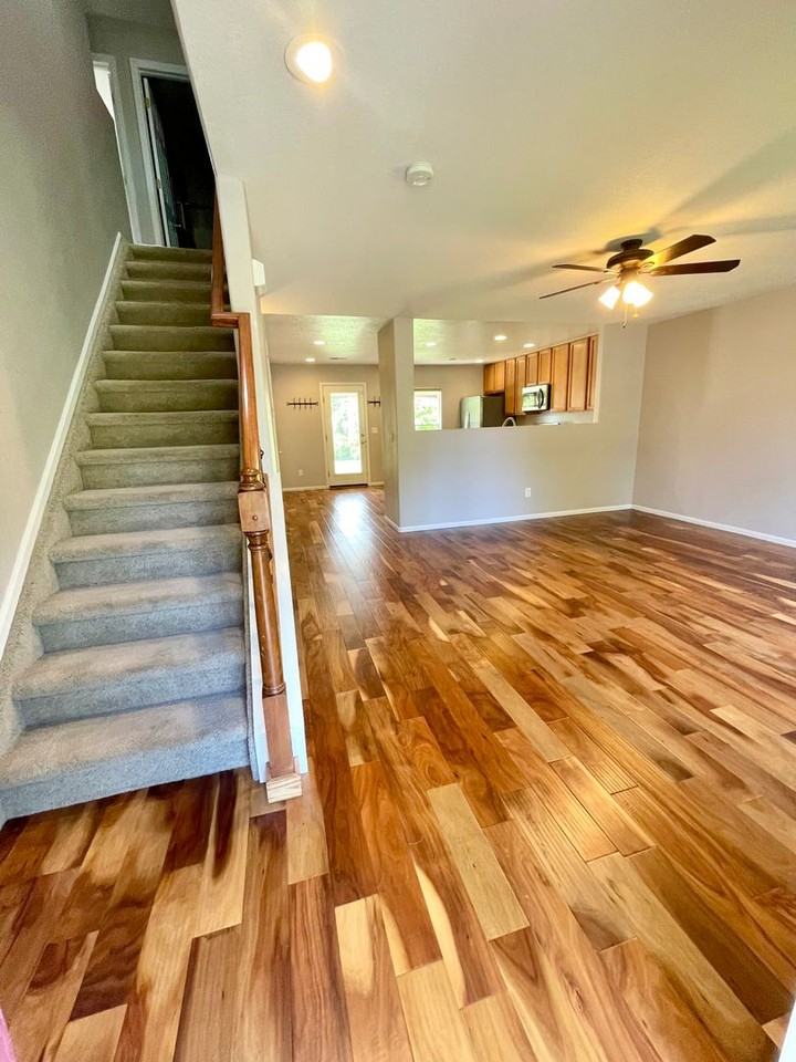 6745 Brittany Dr - Photo 3 of 29