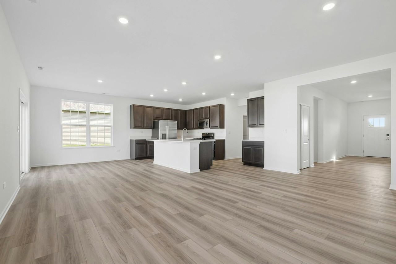 1325 Fawnlily Circle - Photo 6 of 19