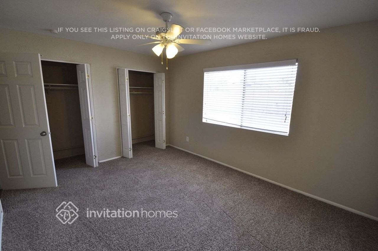 3410 W Orchid Ln - Photo 5 of 10