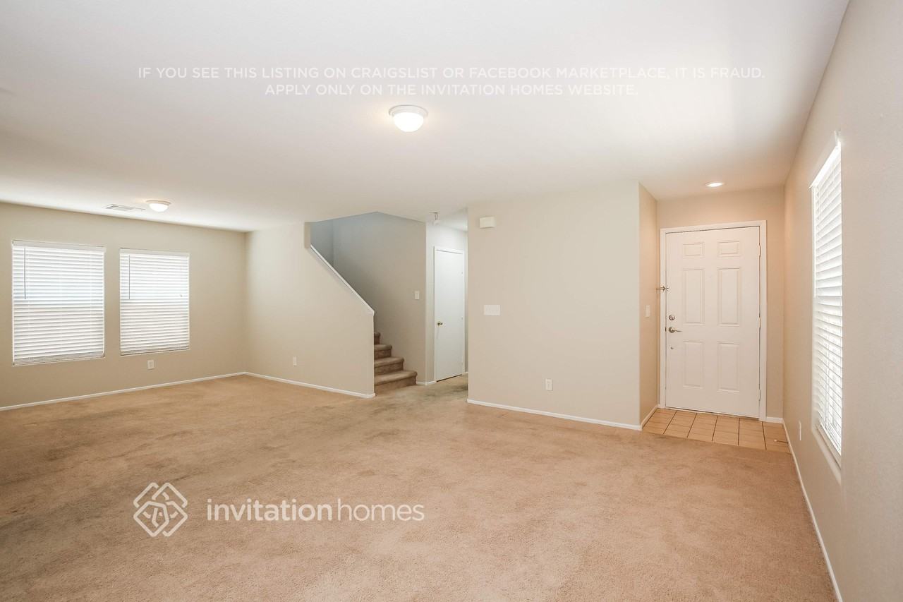 9029 Spirit Canyon Ave - Photo 4 of 16