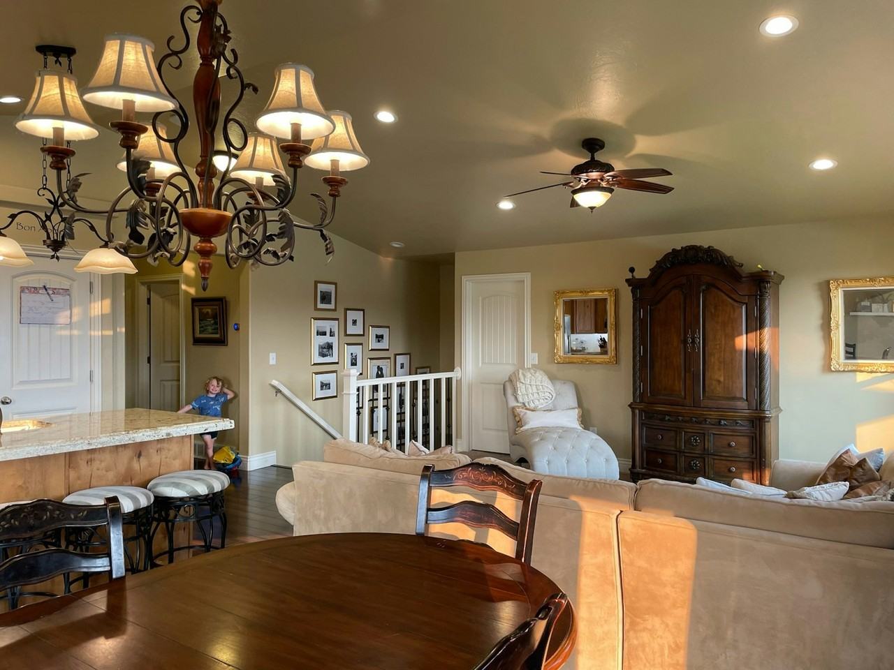 976 1925 West, Unit A - Photo 5 of 15